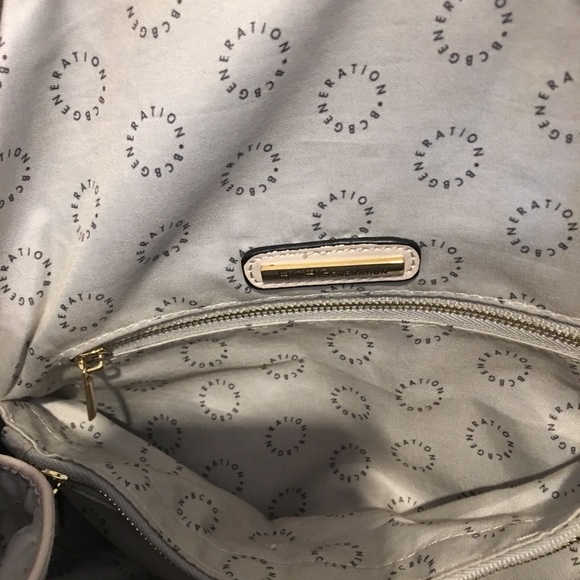 BCBG BAG,  Nice Medium sized bag - Picture 5 of 8